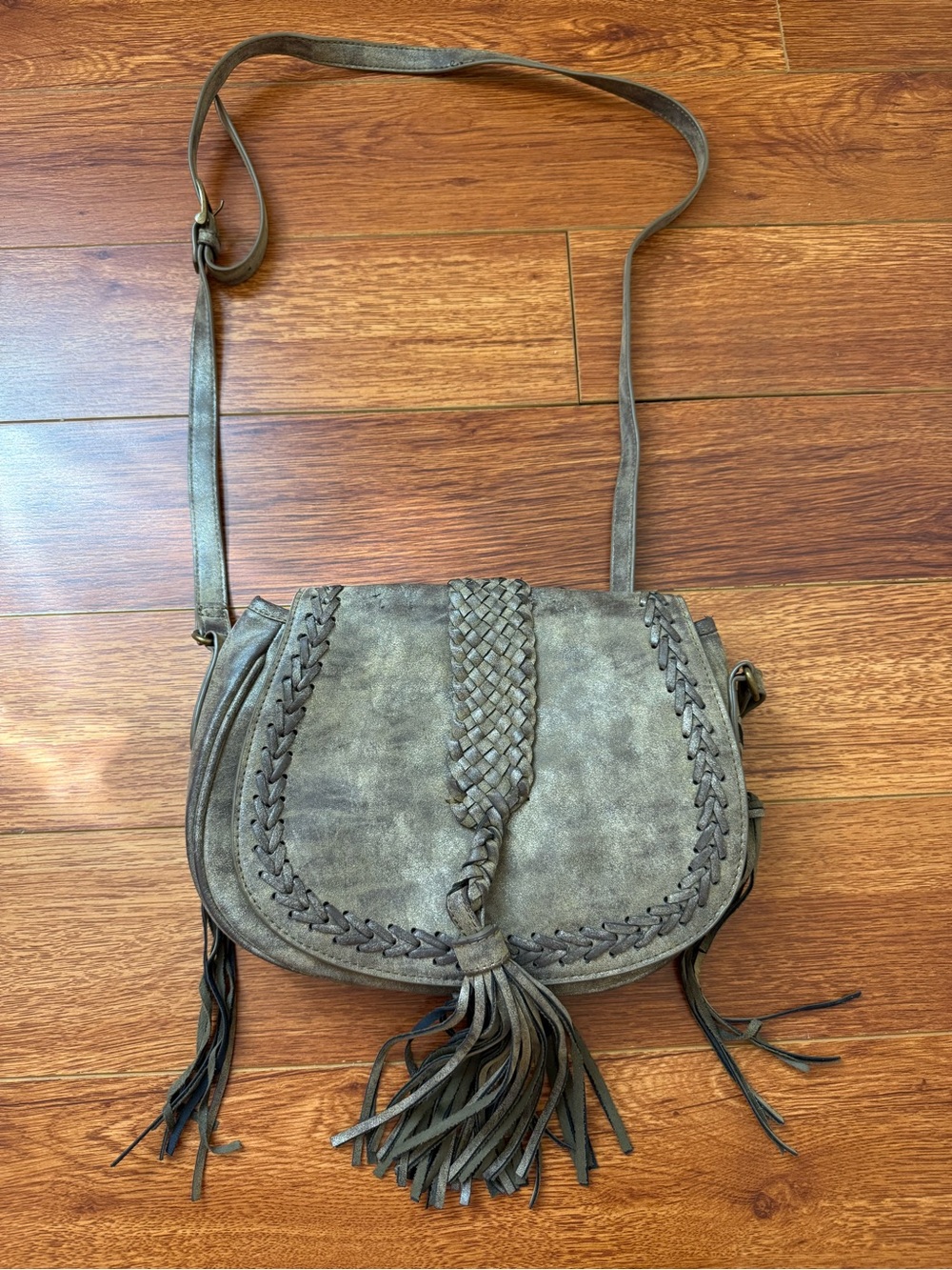 Steve Madden Woven Tassel Crossbody Bag - Taupe